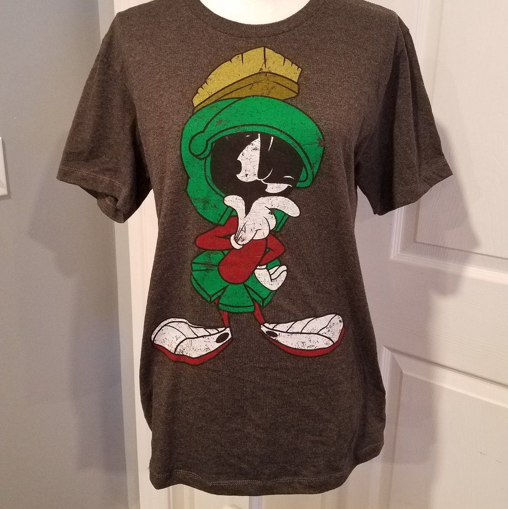 MARVIN THE MARTIAN LOONEY TUNES COLLECTORS TEE. BRIGHT DISTRESSED GRAPHICS. NBW.